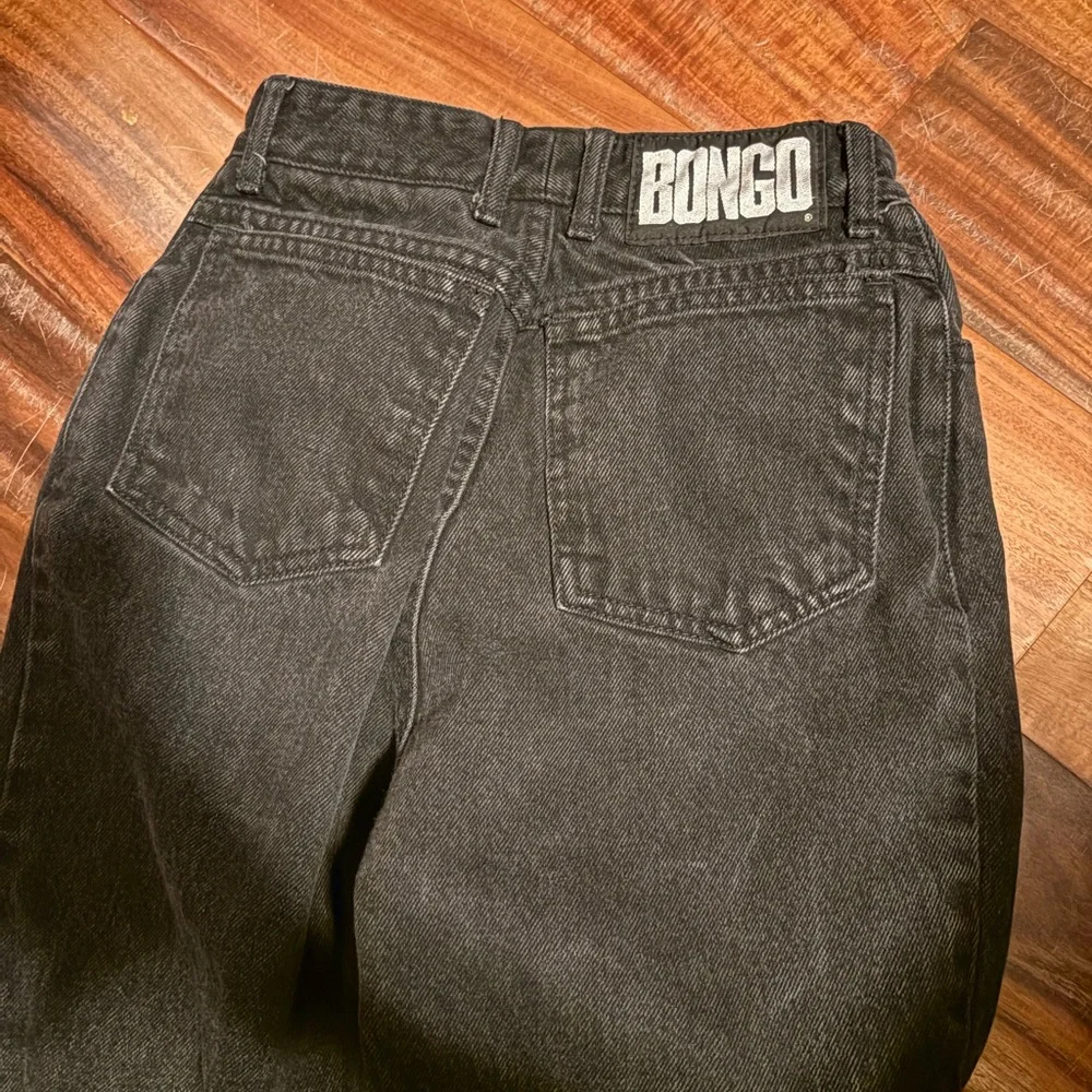 Vintage Bongo Black High Rise Button Fly Jeans Y2K 90s Straight Leg Denim (1134)